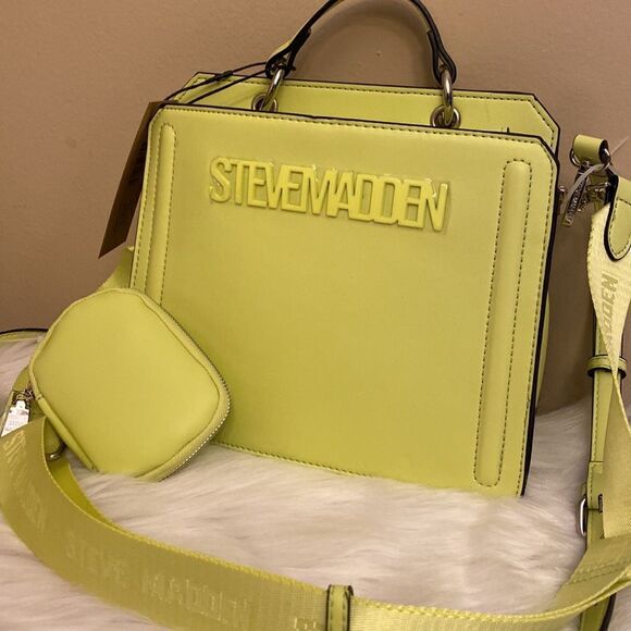 NWT Steve Madden (Bevelyn) Crossbody Bag w/Airpod Pouch - Lime Green*New Color* - Picture 6 of 13